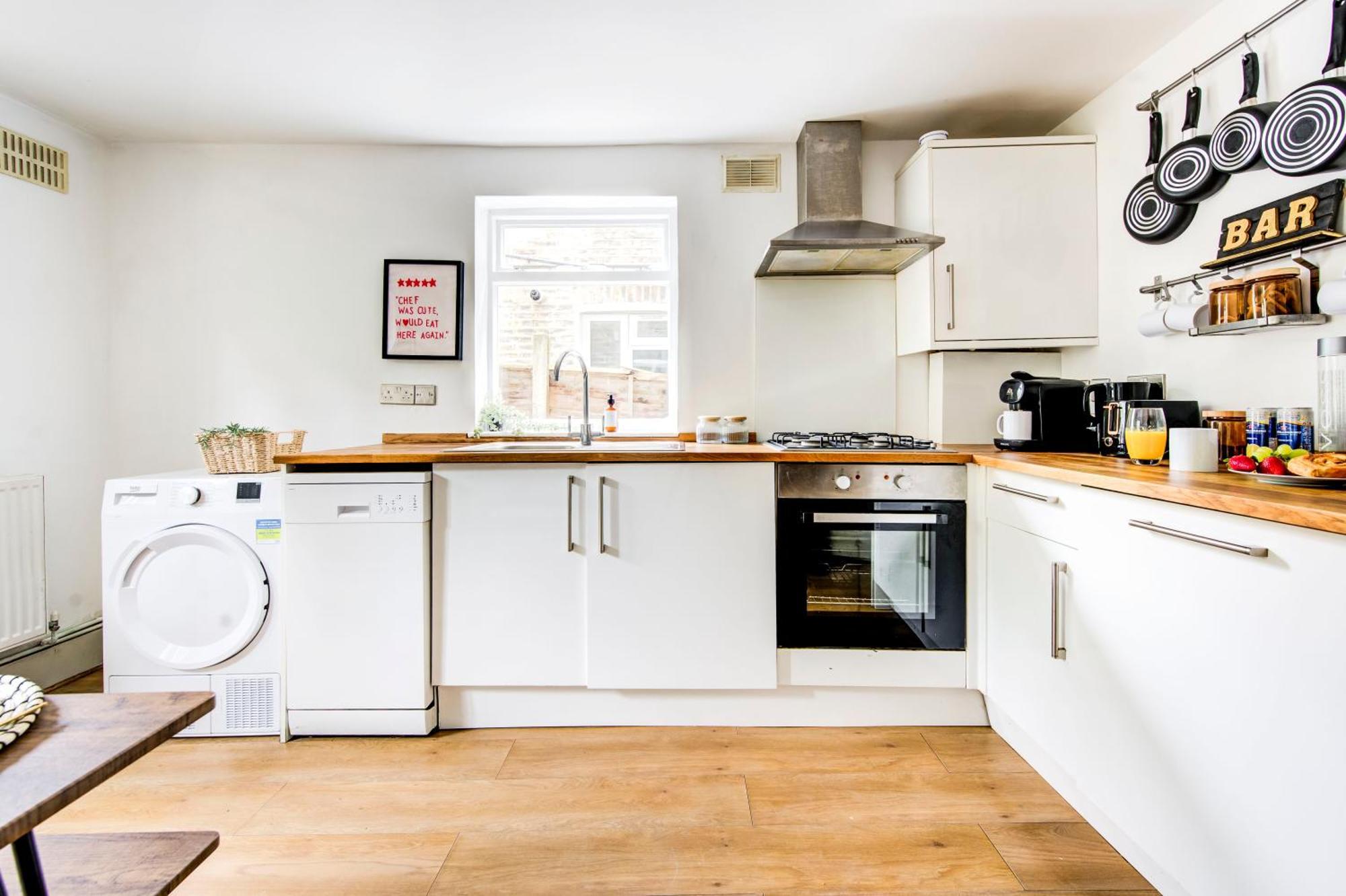 Heart Of Hackney - 2Bed Garden Flat Sleeps 6 Leilighet London Eksteriør bilde