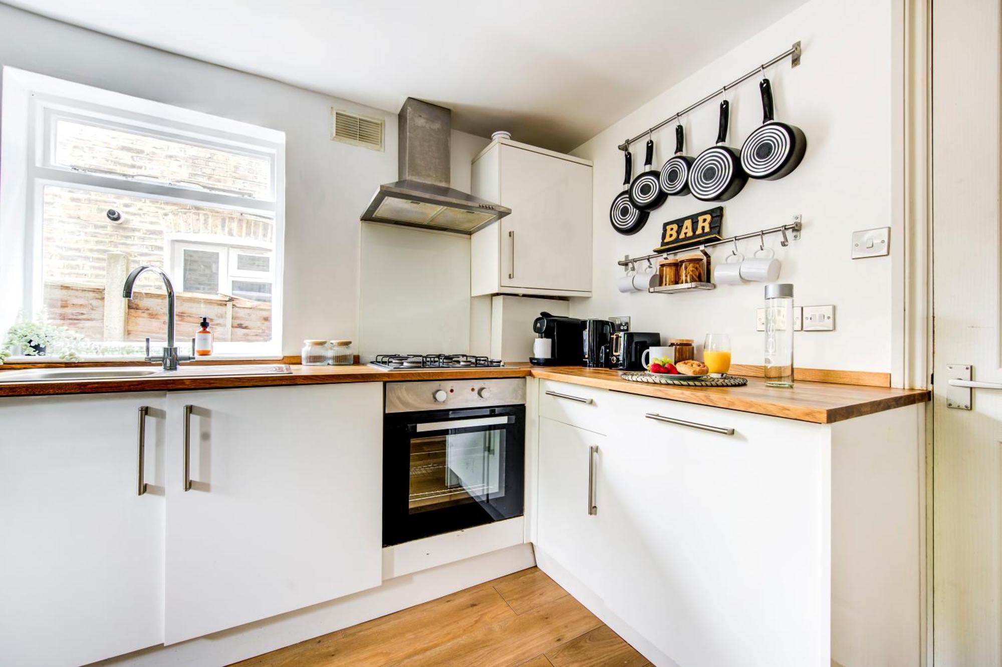 Heart Of Hackney - 2Bed Garden Flat Sleeps 6 Leilighet London Eksteriør bilde